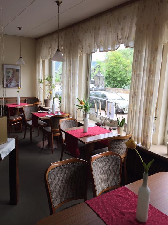 Pension Cafe-Braun Löf Extérieur photo