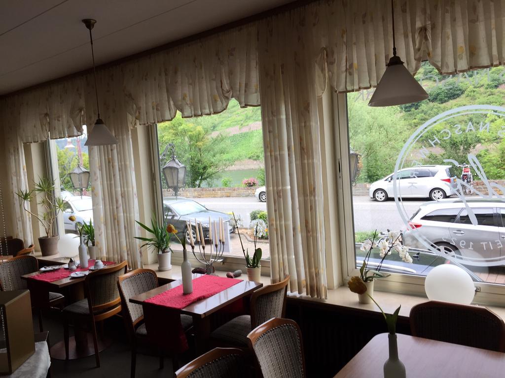 Pension Cafe-Braun Löf Extérieur photo